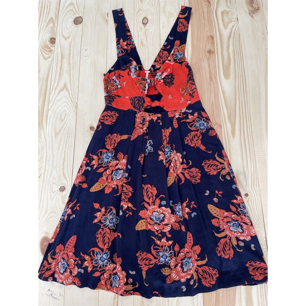 FREE PEOPLE Sz XS BABY IT'S YOU FLORAL PRINT V-NECK DRESS NAVY SI8